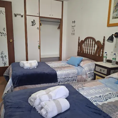 Hébergement de vacances Bajo Nidos 2 *