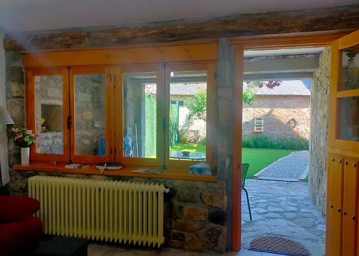 Bajo Nidos 2 San Emiliano (Castile and Leon)